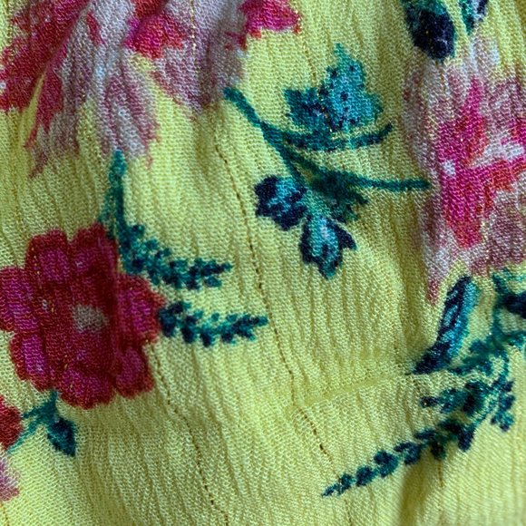 Wonderly Boho Yellow Floral Shorts - Picture 4 of 6